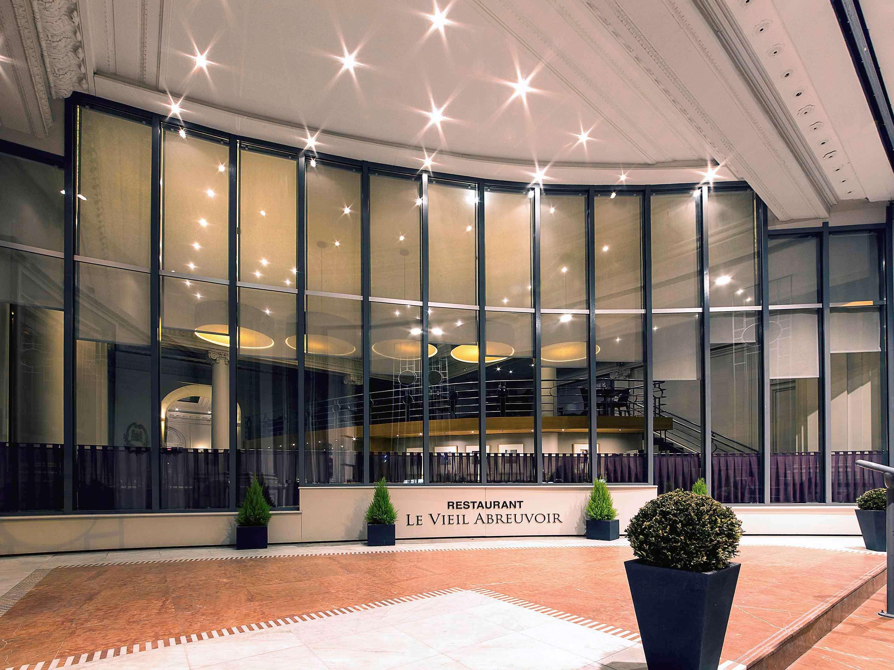 Mercure Lille Roubaix Grand Hôtel Exterior foto
